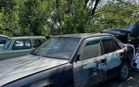 Mercedes-Benz E-Класс, 1993 год, 100 000 рублей, 2 фотография