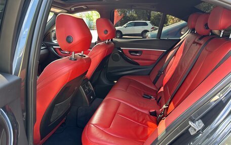 BMW 3 серия, 2018 год, 2 200 000 рублей, 13 фотография