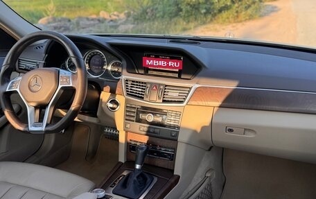 Mercedes-Benz E-Класс, 2011 год, 1 550 000 рублей, 5 фотография