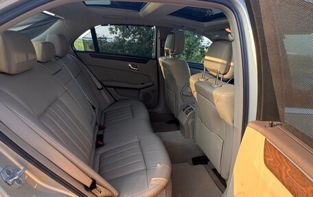 Mercedes-Benz E-Класс, 2011 год, 1 550 000 рублей, 9 фотография
