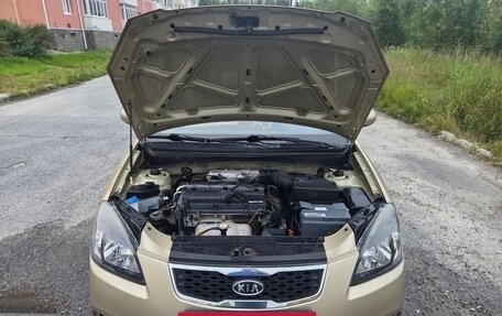 KIA Rio II, 2010 год, 730 000 рублей, 7 фотография