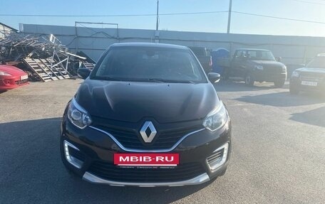 Renault Kaptur I рестайлинг, 2017 год, 1 320 000 рублей, 2 фотография
