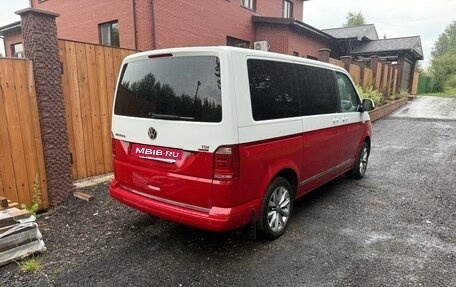 Volkswagen Multivan T6 рестайлинг, 2015 год, 3 990 000 рублей, 3 фотография