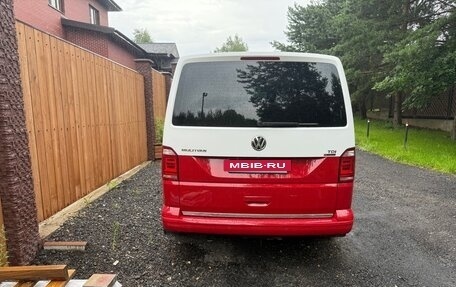 Volkswagen Multivan T6 рестайлинг, 2015 год, 3 990 000 рублей, 4 фотография