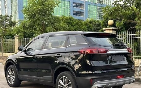 Geely Atlas I, 2021 год, 1 271 852 рублей, 6 фотография