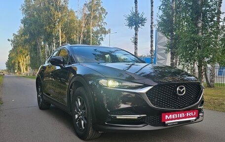 Mazda CX-4, 2023 год, 3 580 000 рублей, 8 фотография