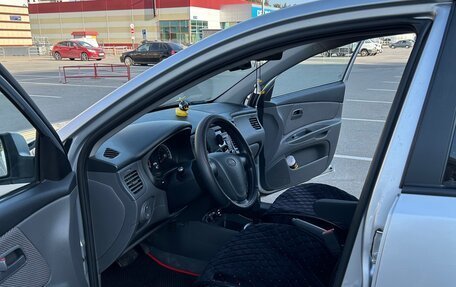 KIA Rio II, 2009 год, 720 000 рублей, 8 фотография