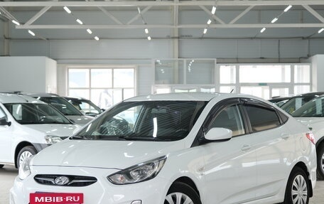 Hyundai Solaris II рестайлинг, 2013 год, 849 000 рублей, 3 фотография