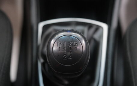 Hyundai Solaris II рестайлинг, 2013 год, 849 000 рублей, 19 фотография