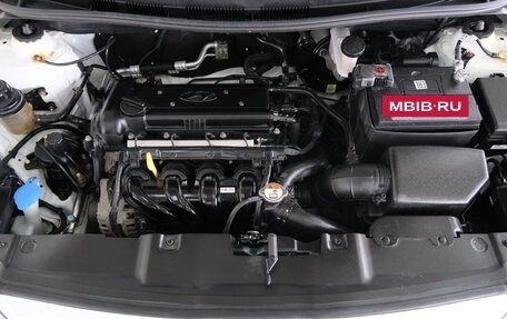 Hyundai Solaris II рестайлинг, 2013 год, 849 000 рублей, 25 фотография