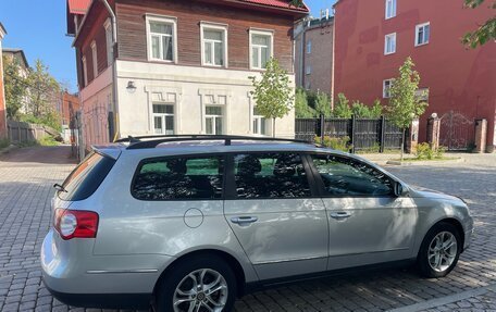 Volkswagen Passat B6, 2008 год, 790 000 рублей, 2 фотография