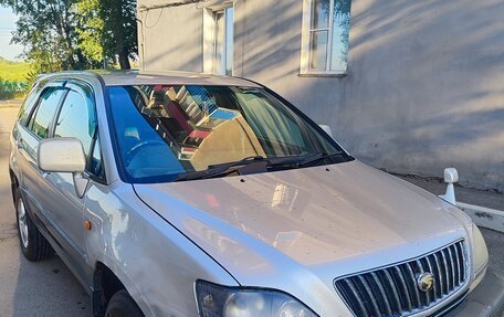 Toyota Harrier, 2000 год, 725 000 рублей, 4 фотография