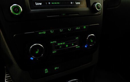 Skoda Yeti I рестайлинг, 2014 год, 1 159 000 рублей, 15 фотография