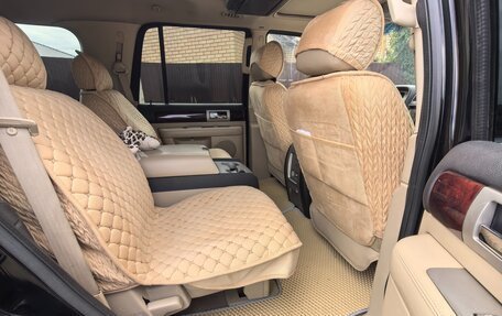 Lincoln Navigator, 2005 год, 1 450 000 рублей, 15 фотография