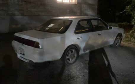 Nissan Laurel VIII, 1993 год, 250 000 рублей, 6 фотография