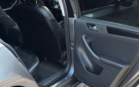 Volkswagen Jetta VI, 2014 год, 1 150 000 рублей, 30 фотография