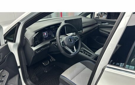 Volkswagen Golf VIII, 2025 год, 4 100 000 рублей, 9 фотография