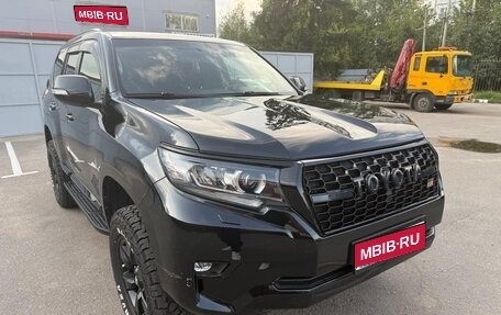 Toyota Land Cruiser Prado 150 рестайлинг 2, 2019 год, 6 100 000 рублей, 1 фотография