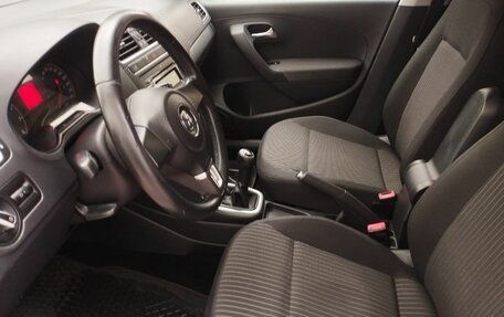 Volkswagen Polo VI (EU Market), 2012 год, 699 000 рублей, 21 фотография