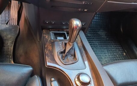 BMW 5 серия, 2004 год, 1 550 000 рублей, 4 фотография