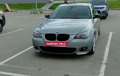 BMW 5 серия, 2004 год, 1 550 000 рублей, 16 фотография