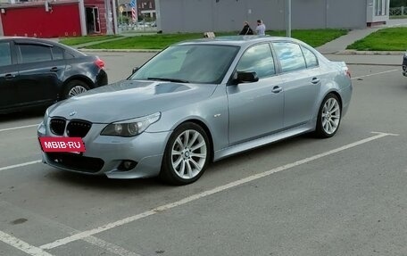 BMW 5 серия, 2004 год, 1 550 000 рублей, 15 фотография