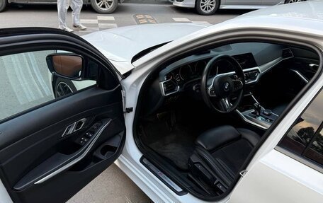 BMW 3 серия, 2019 год, 3 500 000 рублей, 9 фотография