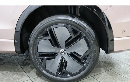 Volkswagen Tiguan, 2024 год, 5 040 000 рублей, 13 фотография