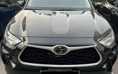 Toyota Highlander, 2021 год, 4 500 000 рублей, 17 фотография