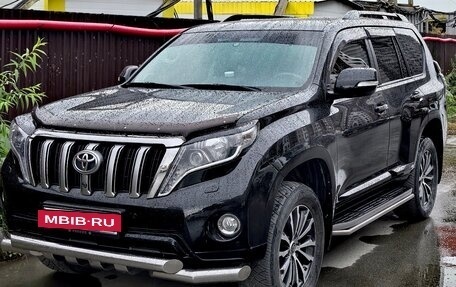 Toyota Land Cruiser Prado 150 рестайлинг 2, 2015 год, 4 500 000 рублей, 9 фотография