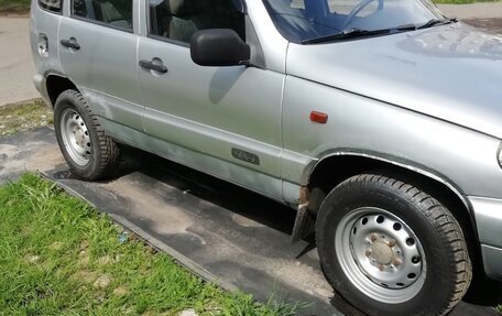 Chevrolet Niva I рестайлинг, 2004 год, 220 000 рублей, 4 фотография