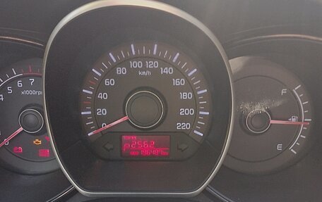 KIA Rio III рестайлинг, 2014 год, 580 000 рублей, 10 фотография