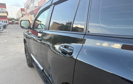 Toyota Land Cruiser Prado 150 рестайлинг 2, 2019 год, 6 100 000 рублей, 14 фотография