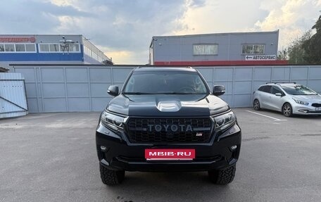 Toyota Land Cruiser Prado 150 рестайлинг 2, 2019 год, 6 100 000 рублей, 8 фотография