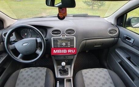 Ford Focus II рестайлинг, 2005 год, 180 000 рублей, 9 фотография