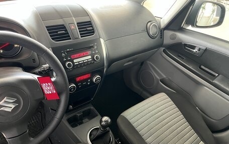 Suzuki SX4 II рестайлинг, 2010 год, 739 000 рублей, 12 фотография