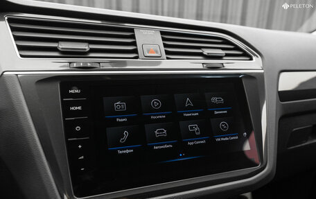 Volkswagen Tiguan II, 2017 год, 2 390 000 рублей, 18 фотография