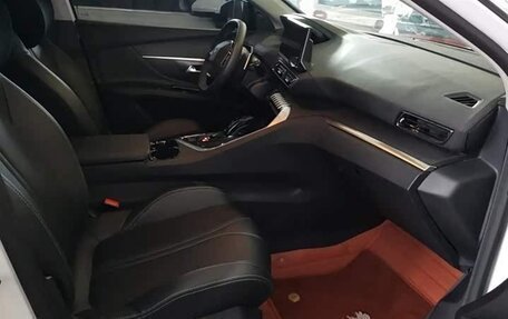 Peugeot 5008 II, 2021 год, 2 100 000 рублей, 9 фотография