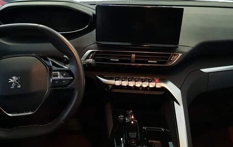 Peugeot 5008 II, 2021 год, 2 100 000 рублей, 14 фотография