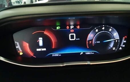 Peugeot 5008 II, 2021 год, 2 100 000 рублей, 15 фотография