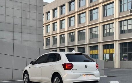 Volkswagen Polo, 2021 год, 1 350 000 рублей, 5 фотография