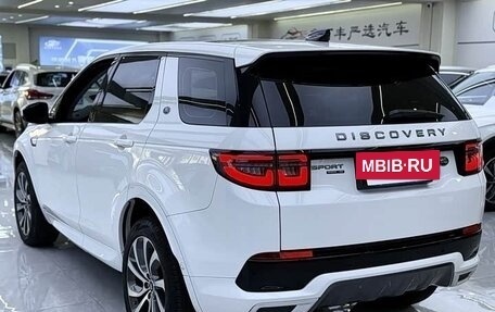 Land Rover Discovery Sport I рестайлинг, 2021 год, 2 900 000 рублей, 4 фотография