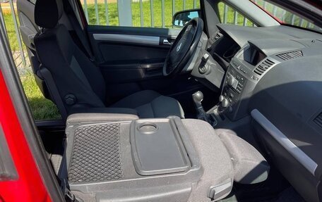 Opel Zafira B, 2007 год, 800 000 рублей, 8 фотография