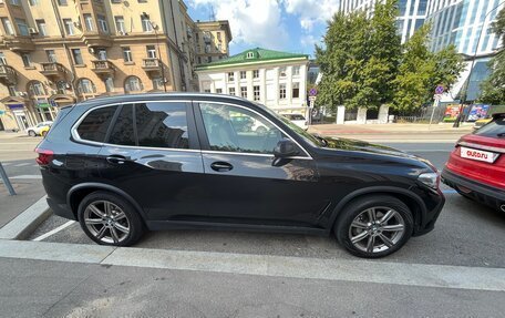 BMW X5, 2018 год, 5 000 000 рублей, 3 фотография