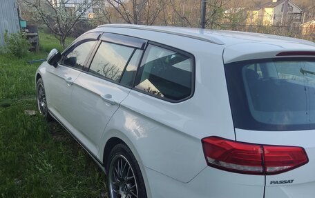 Volkswagen Passat B8 рестайлинг, 2016 год, 1 750 000 рублей, 2 фотография
