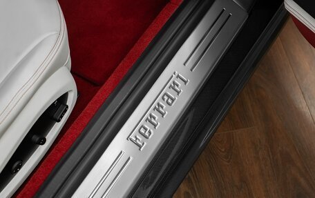 Ferrari 812, 2021 год, 51 000 000 рублей, 12 фотография