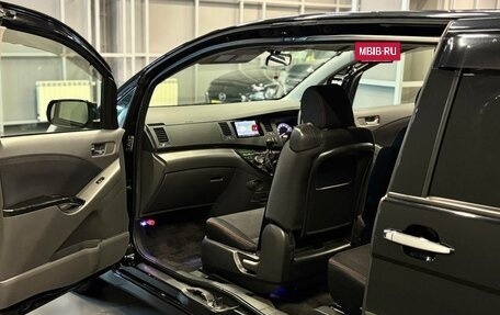 Toyota ISis I, 2011 год, 1 347 000 рублей, 11 фотография