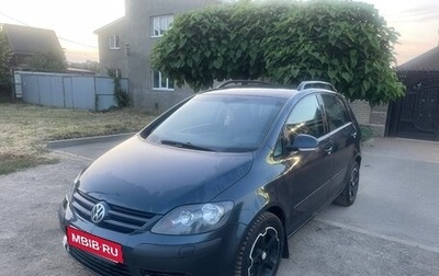 Volkswagen Golf Plus I, 2008 год, 675 000 рублей, 1 фотография