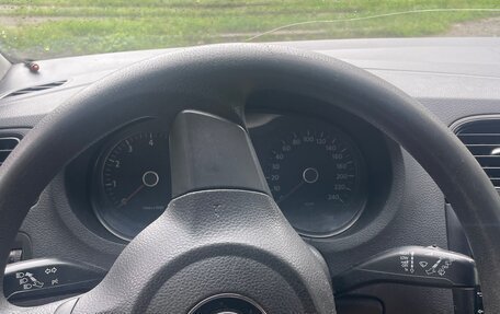 Volkswagen Polo VI (EU Market), 2011 год, 560 000 рублей, 16 фотография
