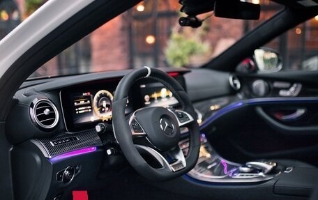 Mercedes-Benz E-Класс AMG, 2018 год, 7 850 000 рублей, 15 фотография